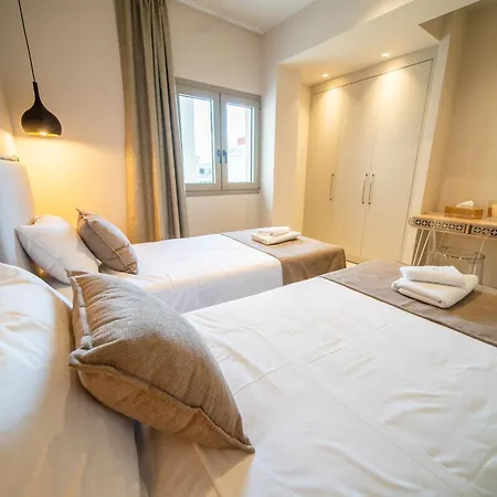 Royal House - Center - Sleeps 8 Vakantiehuis Chersonissos