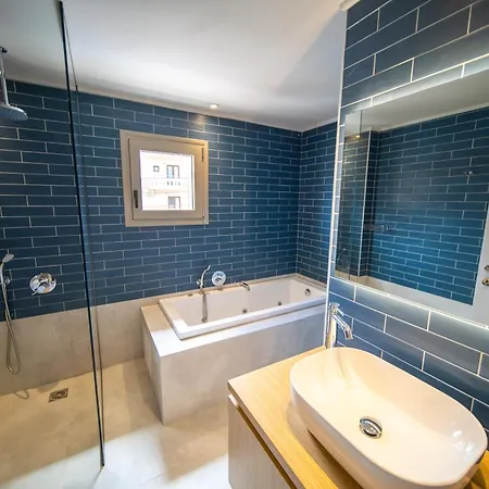 Royal House - Center - Sleeps 8 Holiday home